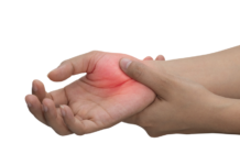 손목 통증의 원인과 증상