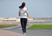 동안 얼굴 유지 방법과 최악의 노안 10년 늙게 만드는 습관